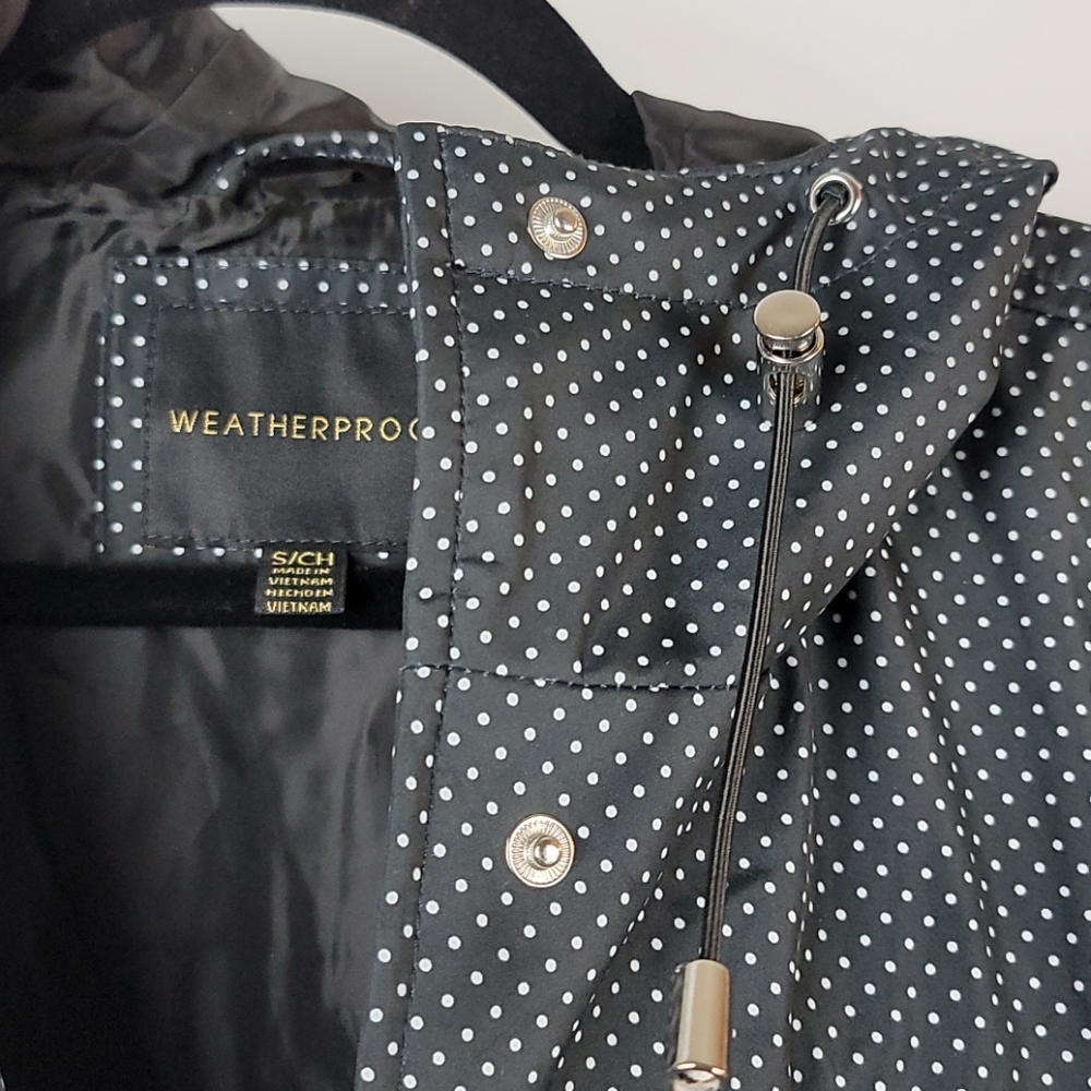 Weatherproof Jacket - Picture 5 of 10